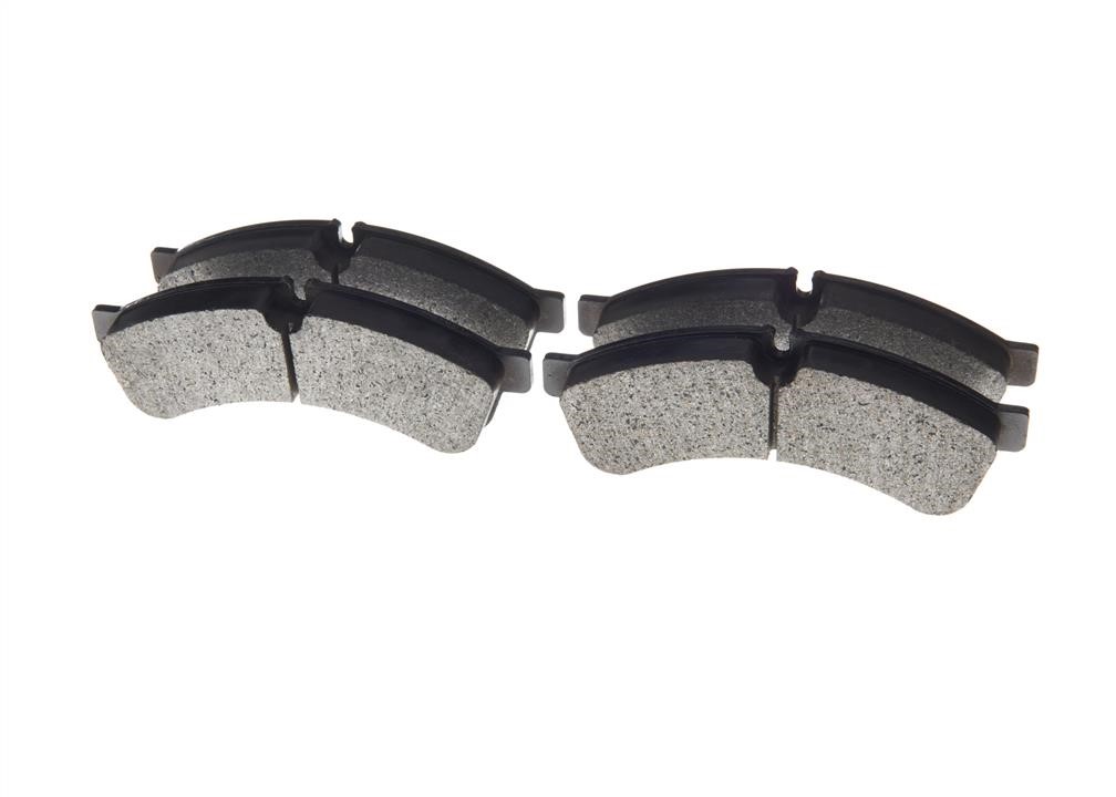 Brake pad set Bosch 0 986 494 335