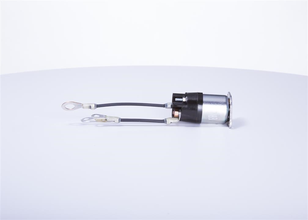 Bosch Relay – price 182 PLN