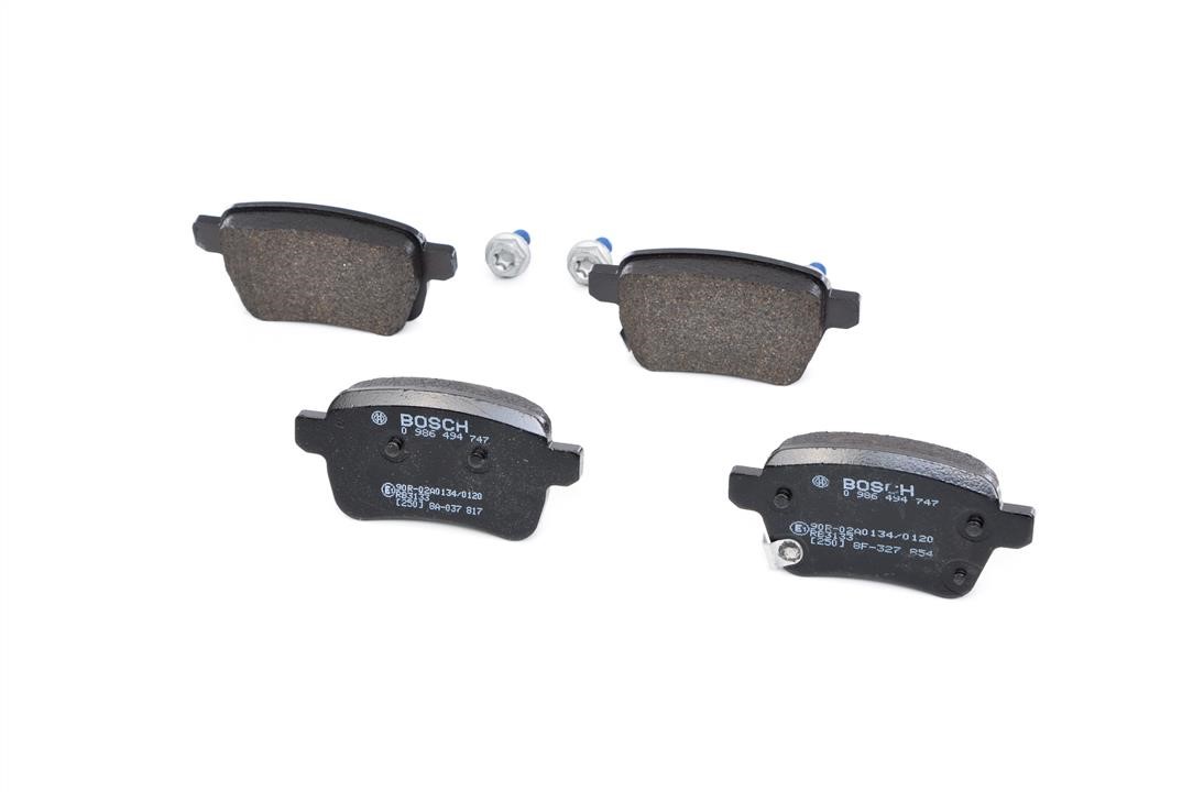 Brake pad set Bosch 0 986 494 747