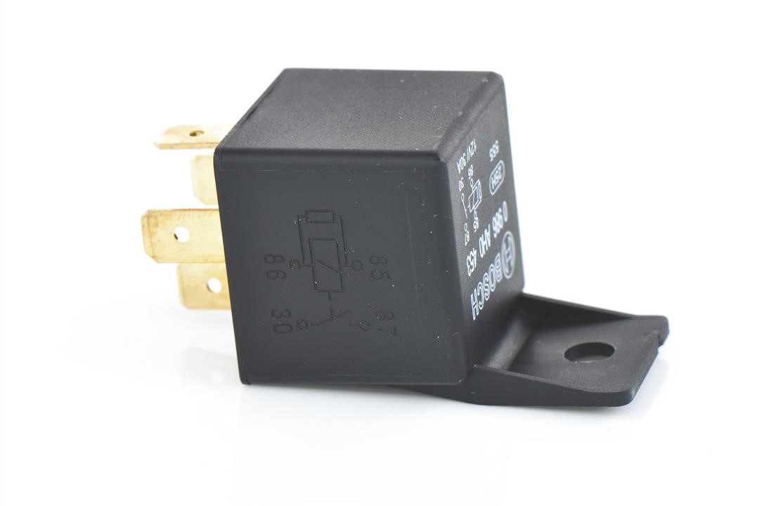 Buy Bosch 0 986 AH0 453 at a low price in United Arab Emirates!