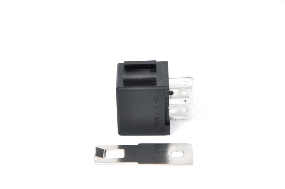 Buy Bosch 0986AH0612 – good price at EXIST.AE!