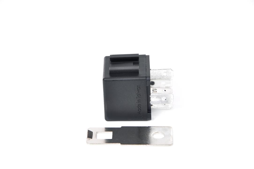 Buy Bosch 0986AH0617 – good price at EXIST.AE!