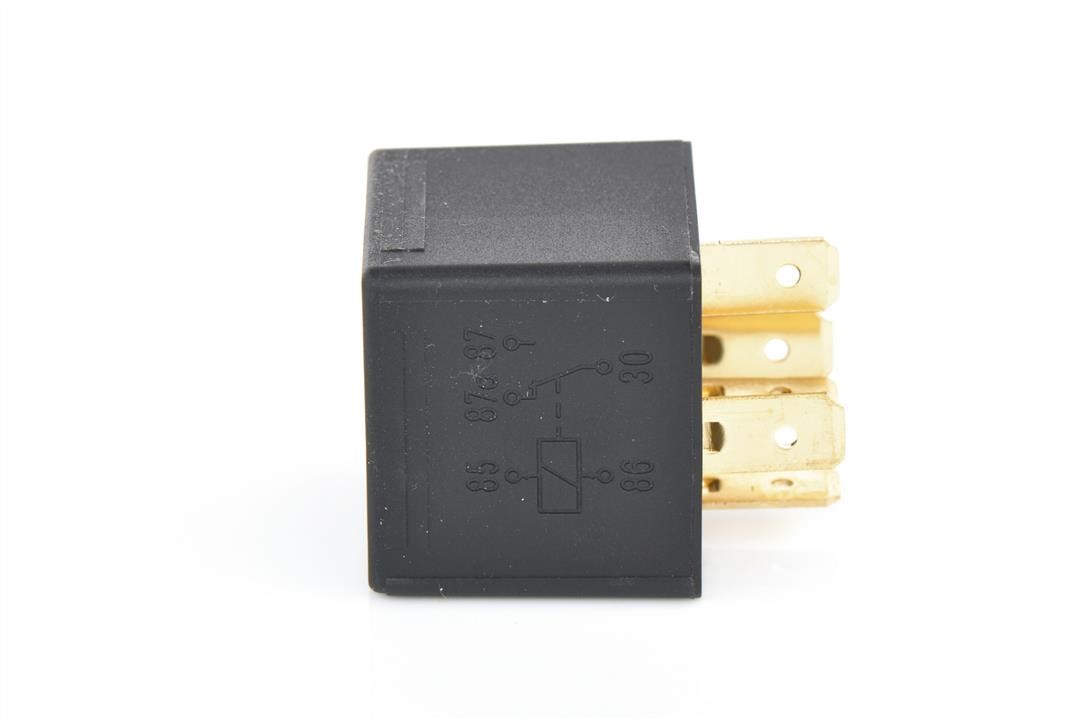 Buy Bosch 0986AH0811 – good price at EXIST.AE!