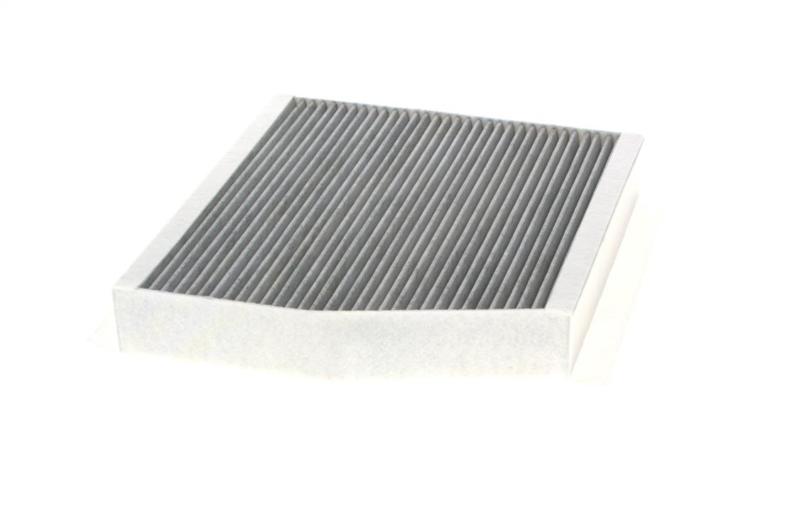 Bosch Activated Carbon Cabin Filter – price 131 PLN