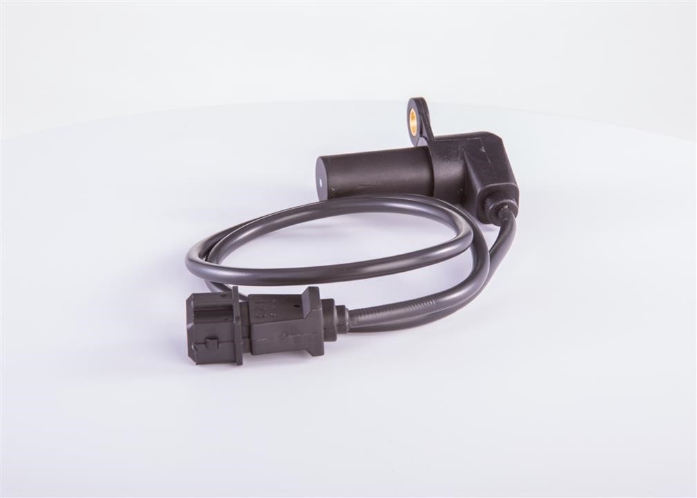 Camshaft position sensor Bosch F 000 99R 005