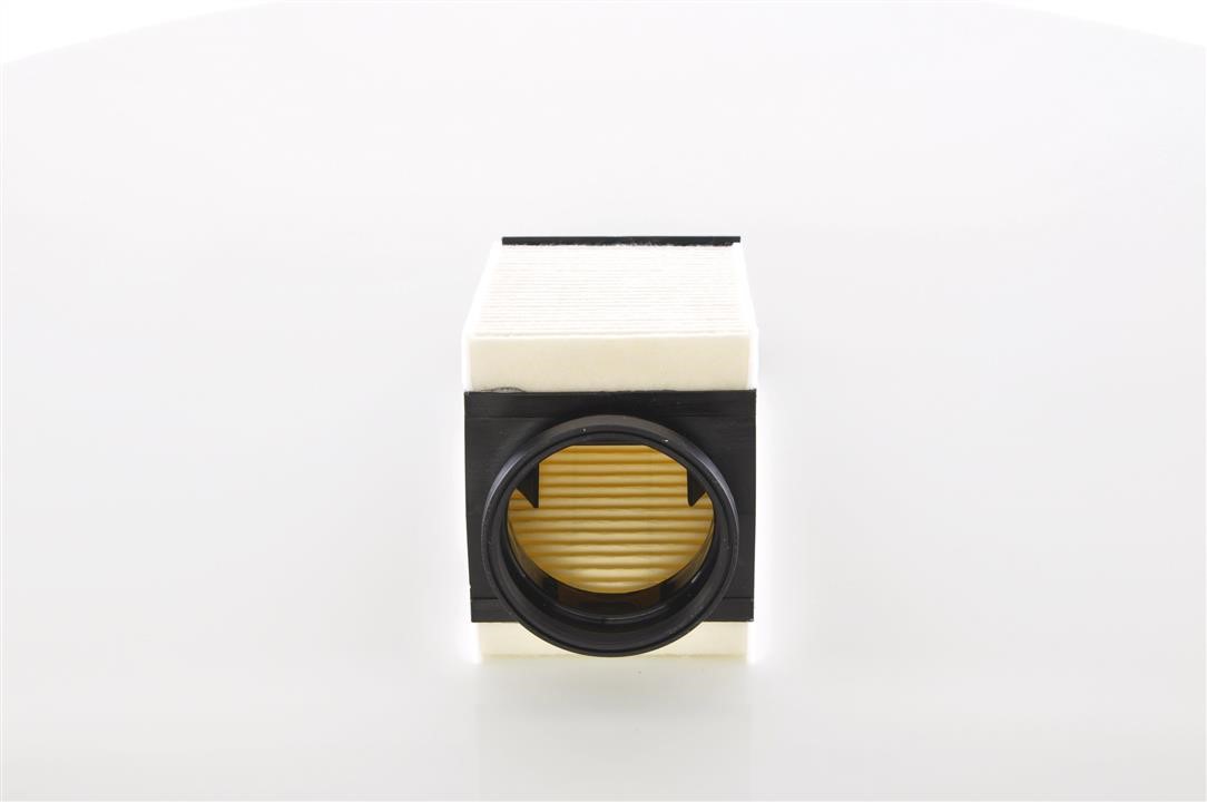 Bosch Air filter – price 128 PLN