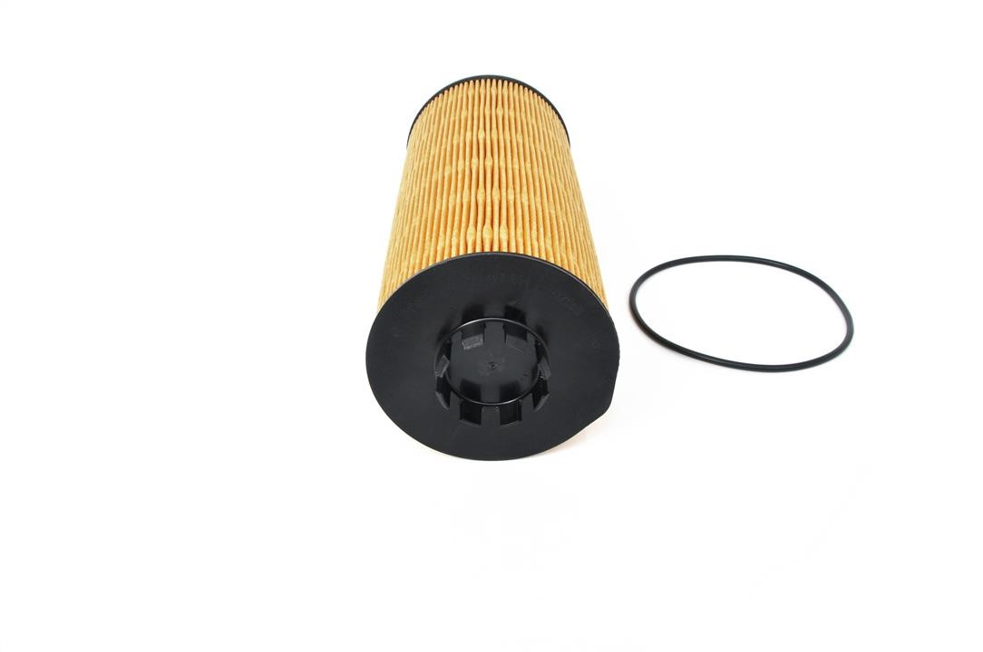 Bosch Oil Filter – price 95 PLN