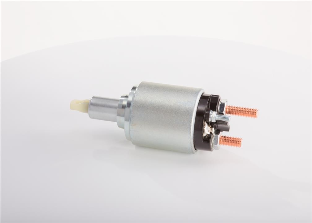 Solenoid switch, starter Bosch F 042 010 673