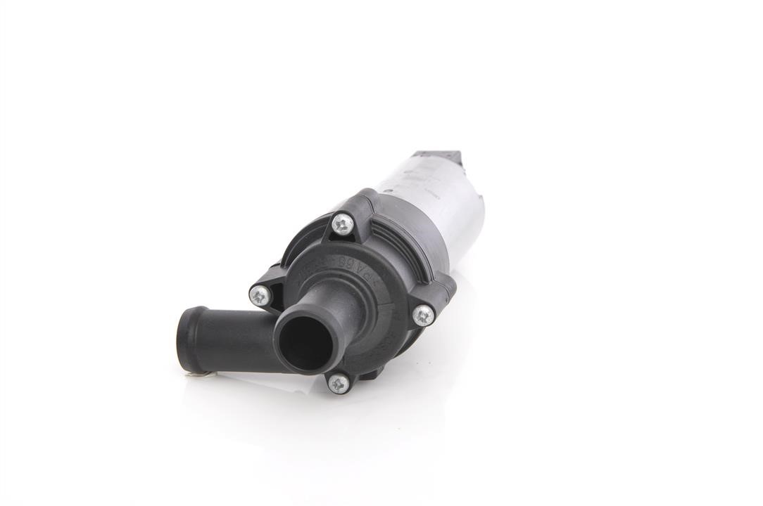 Additional coolant pump Bosch 0 392 020 024