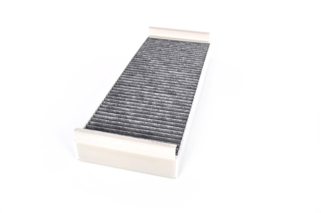 Cabin filter with activated carbon Bosch 1 987 431 458
