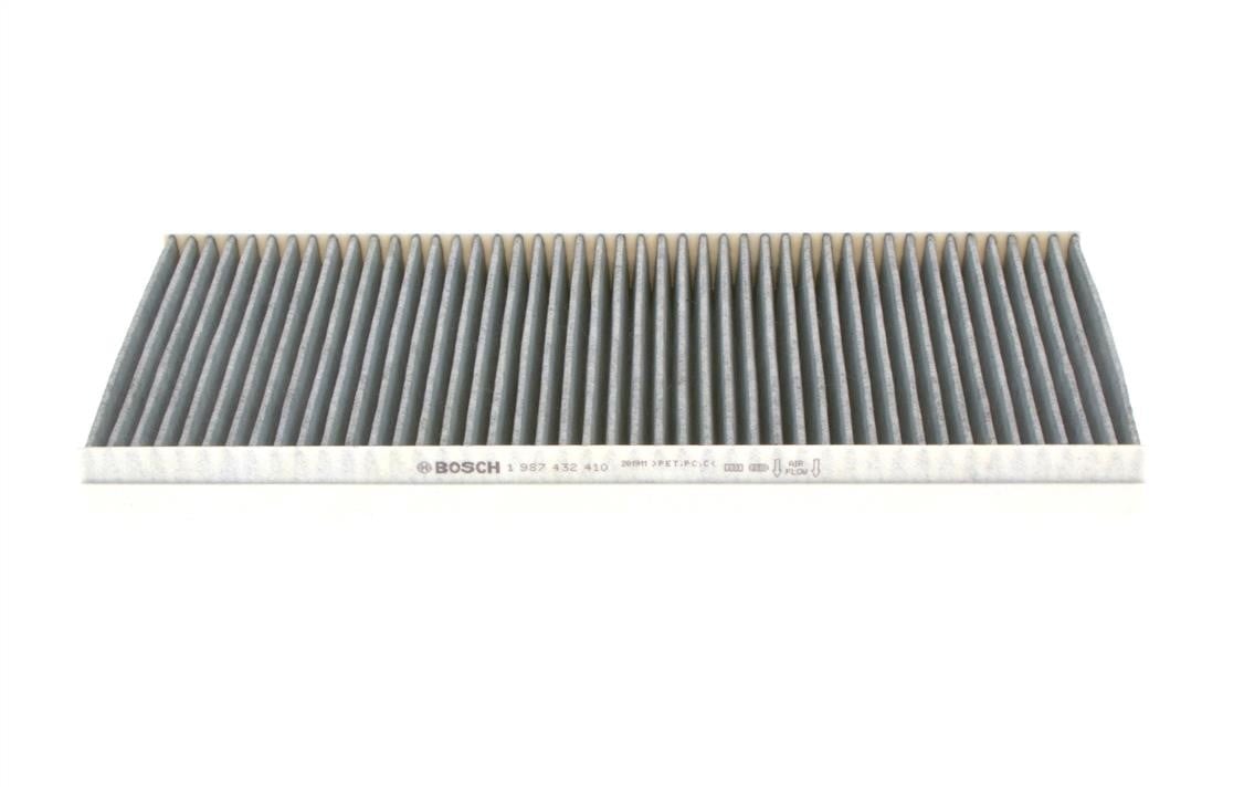 Bosch Cabin filter with activated carbon – price 59 PLN