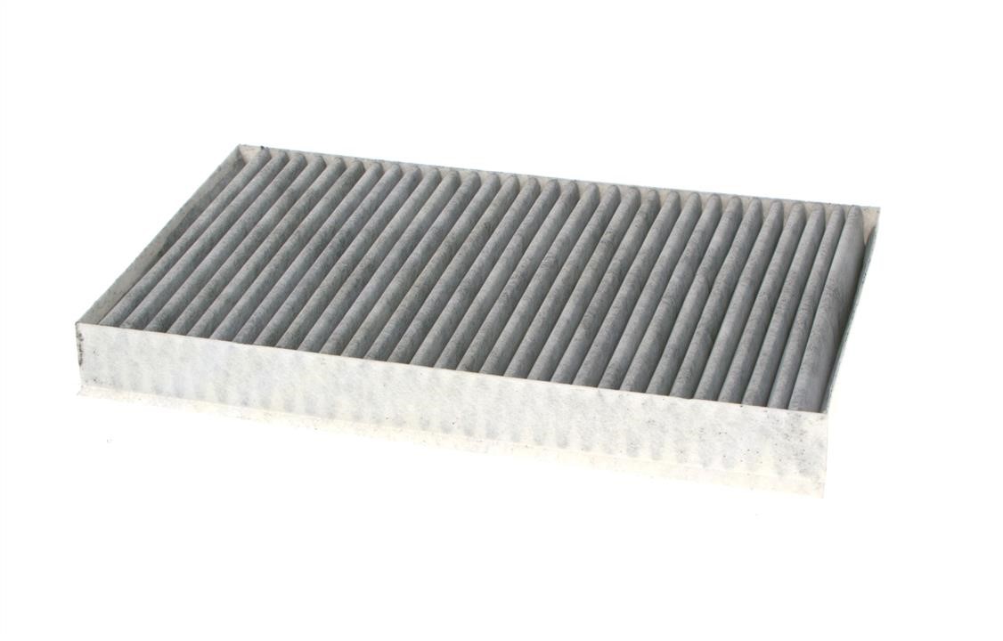 Cabin filter with activated carbon Bosch 1 987 432 495