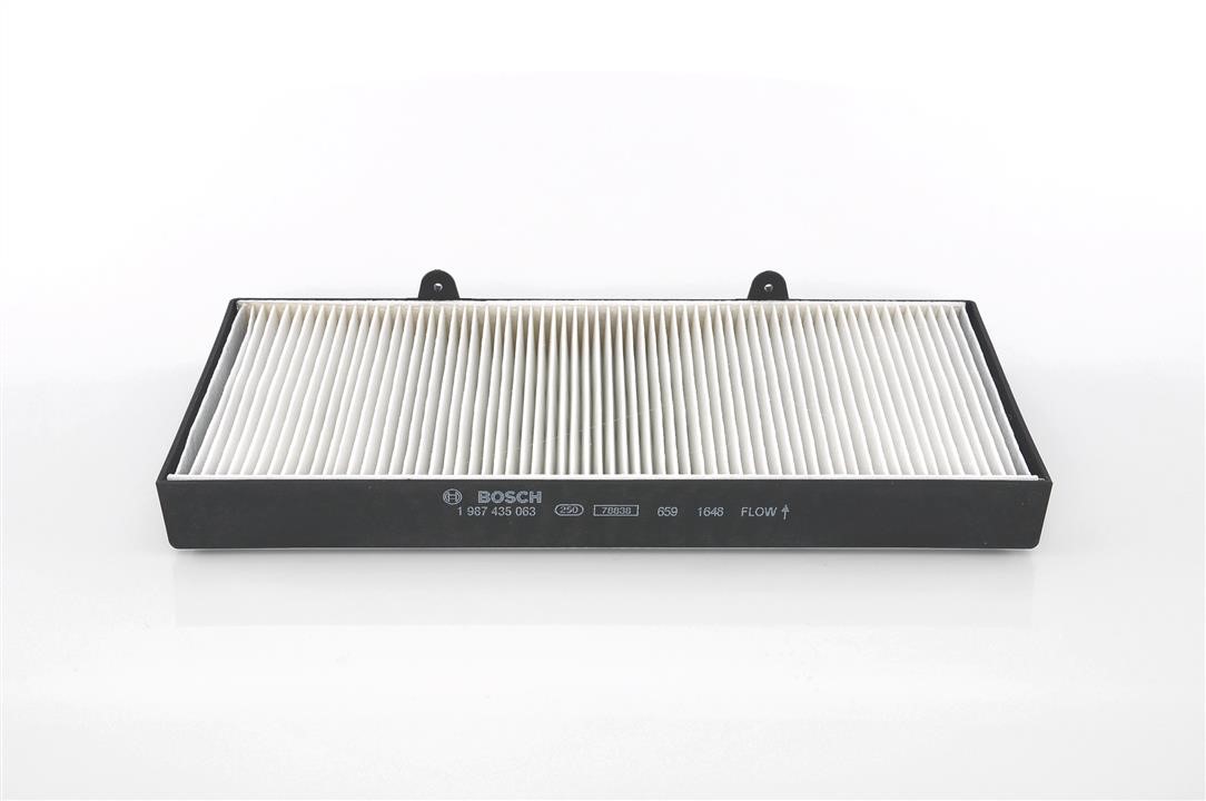 Bosch Cabin filter – price 67 PLN