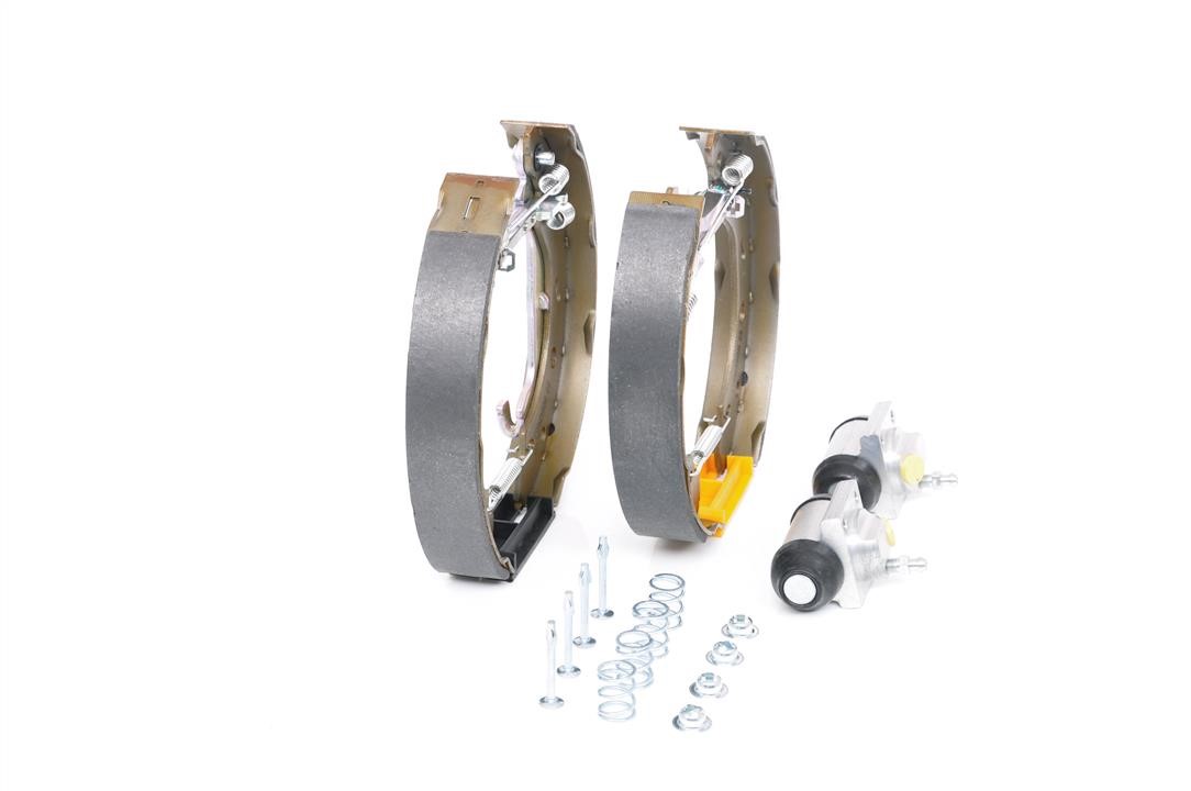 Brake shoe set Bosch 0 204 114 676