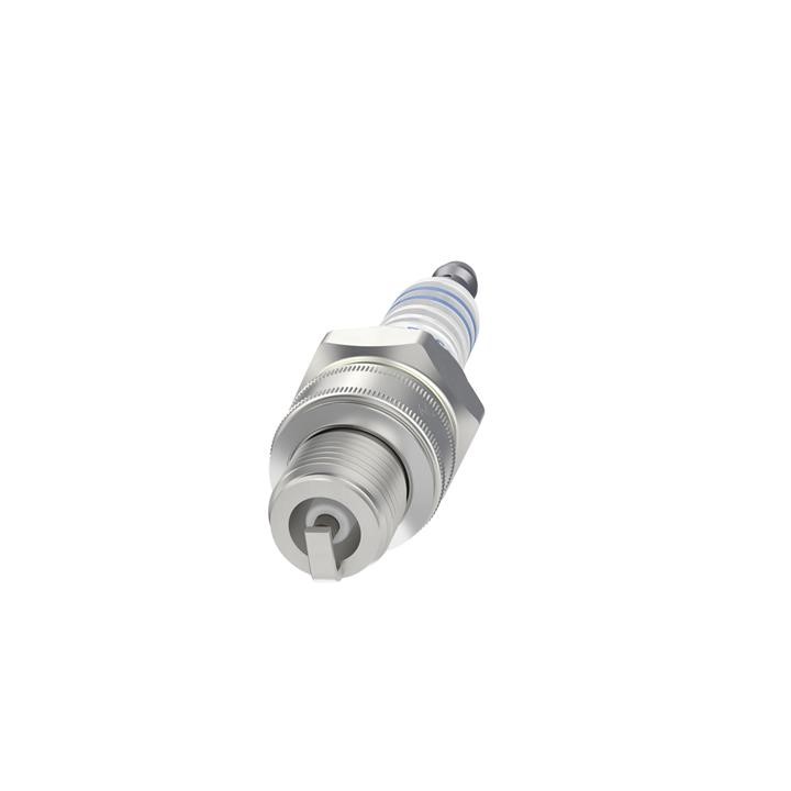 Spark plug Bosch Standard Super WR8AC Bosch 0 242 229 534