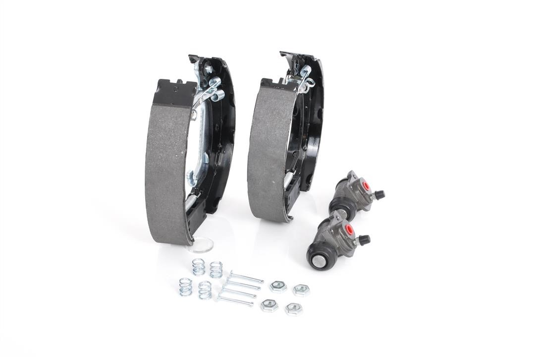 Brake shoe set Bosch 0 204 114 153