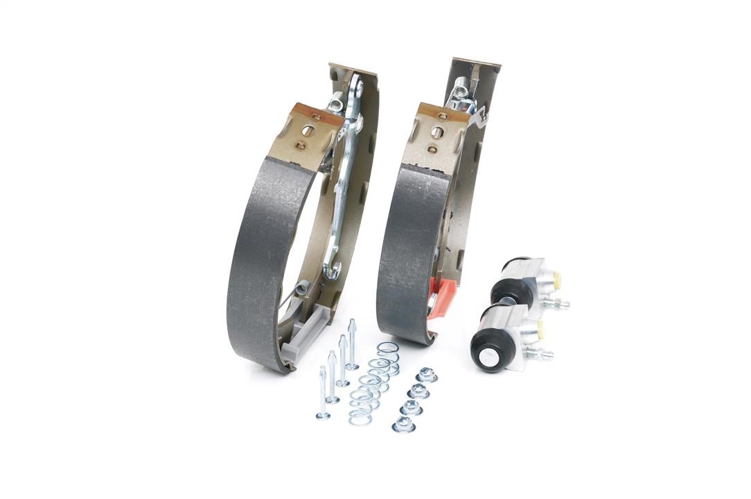 Brake shoe set Bosch 0 204 114 678