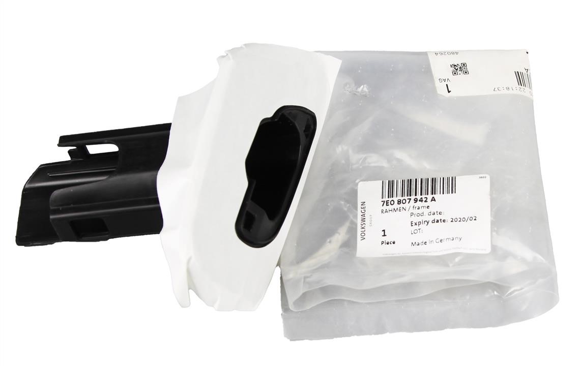 Buy VAG 7E0 807 942 A at a low price in United Arab Emirates!