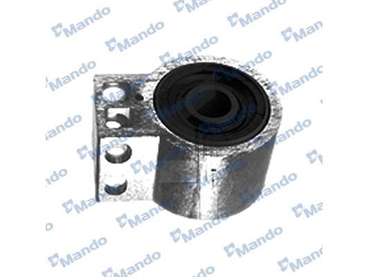 Mando MCC015528 Control Arm-/Trailing Arm Bush MCC015528