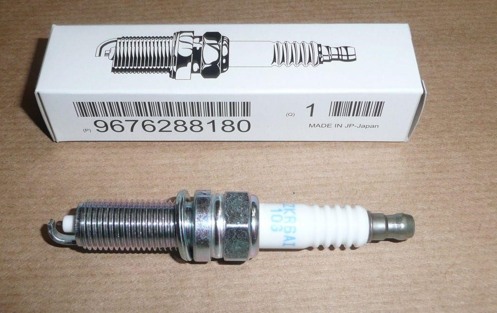 Citroen/Peugeot 96 762 881 80 Spark plug 9676288180 9676288180 Citroen/Peugeot Spark plug