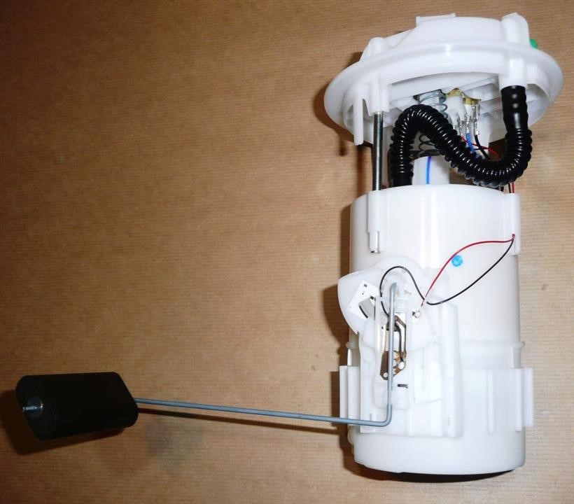 Renault Fuel pump – price [object Object] PLN