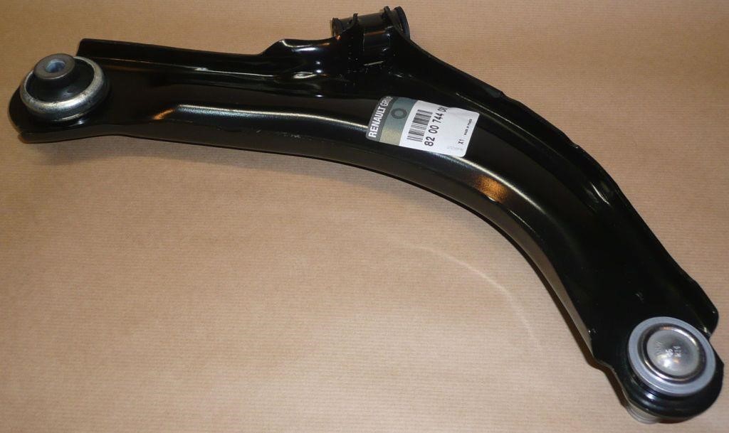 Renault 82 00 744 091 Front left lower control arm 8200744091 8200744091 Renault Front left lower control arm