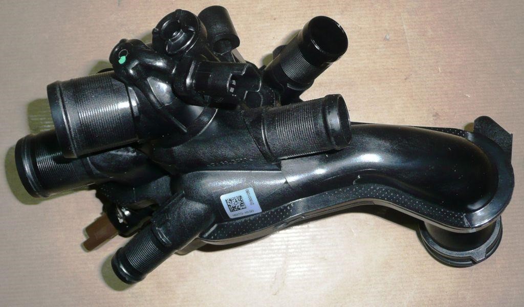 Citroen/Peugeot Thermostat housing – price 567 PLN