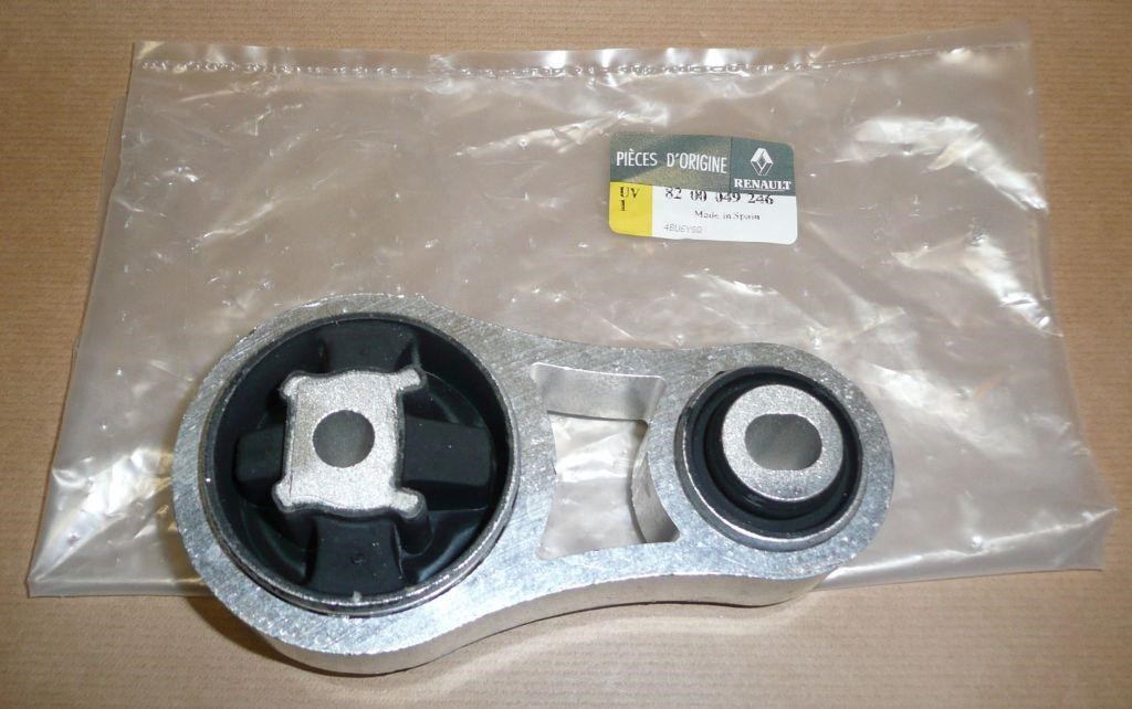 Engine mount right Renault 82 00 049 246