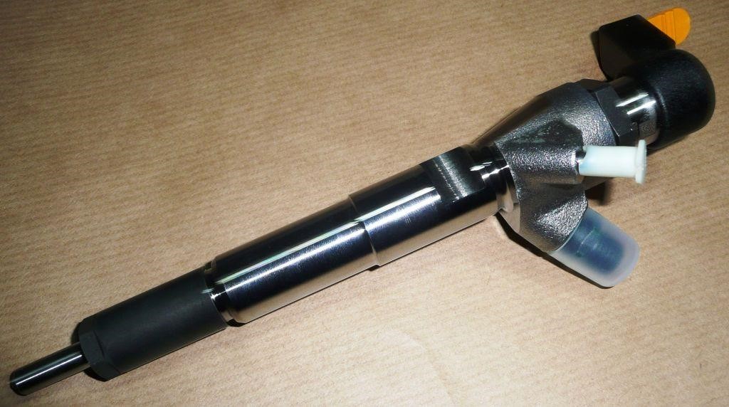 Buy Renault 166008052R – good price at EXIST.AE!