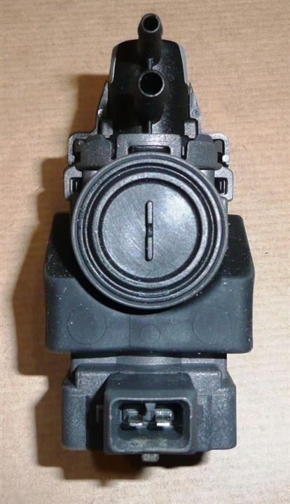 Buy Renault 149568021R – good price at EXIST.AE!