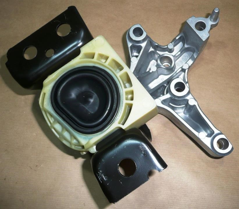 Renault Engine mount right – price [object Object] PLN