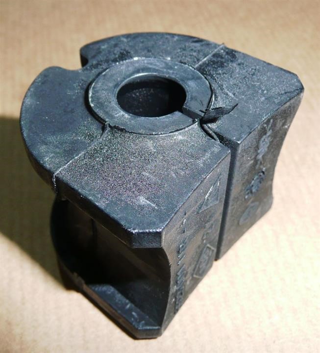 Renault Rear anti roll bar bush – price 38 PLN