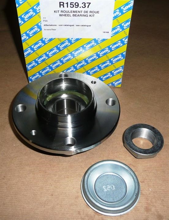 Wheel hubs Opel Astra J: R15937 SNR Rear wheel hub