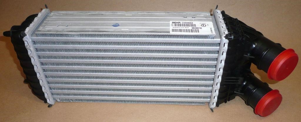 Intercooler charger Citroen C-Elysee: 9803900780 Citroen/Peugeot Intercooler, charger