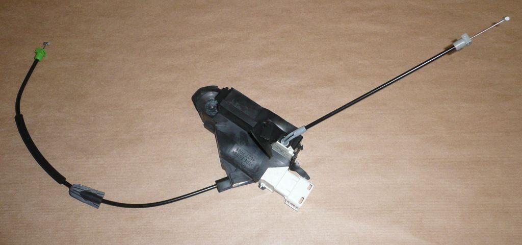 Citroen/Peugeot Front door lock – price 777 PLN