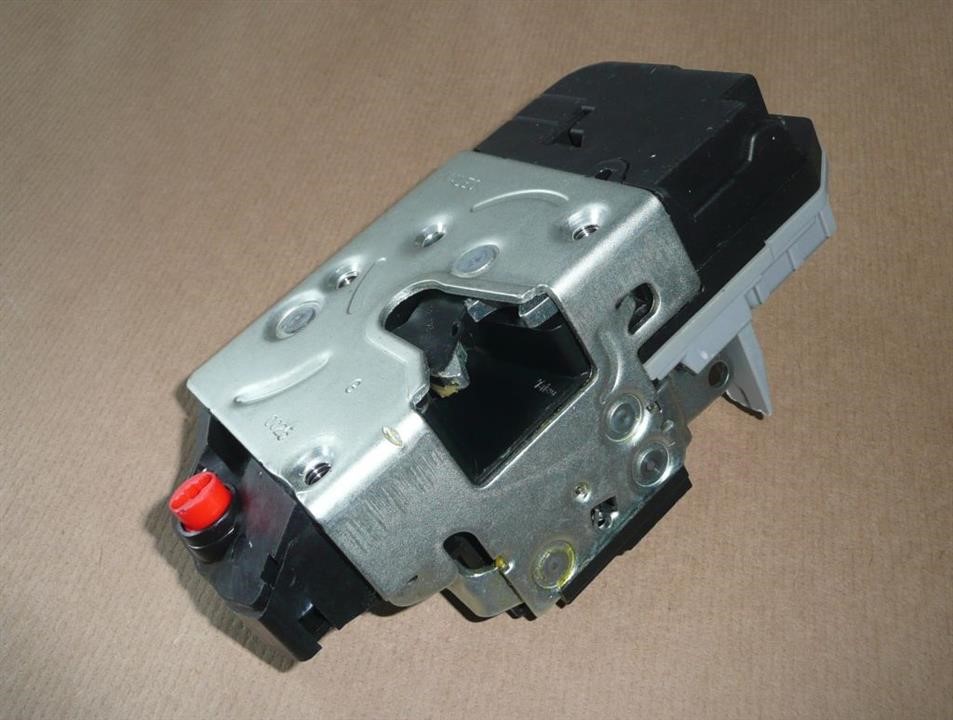 Buy Citroen/Peugeot 9137 72 at a low price in United Arab Emirates!