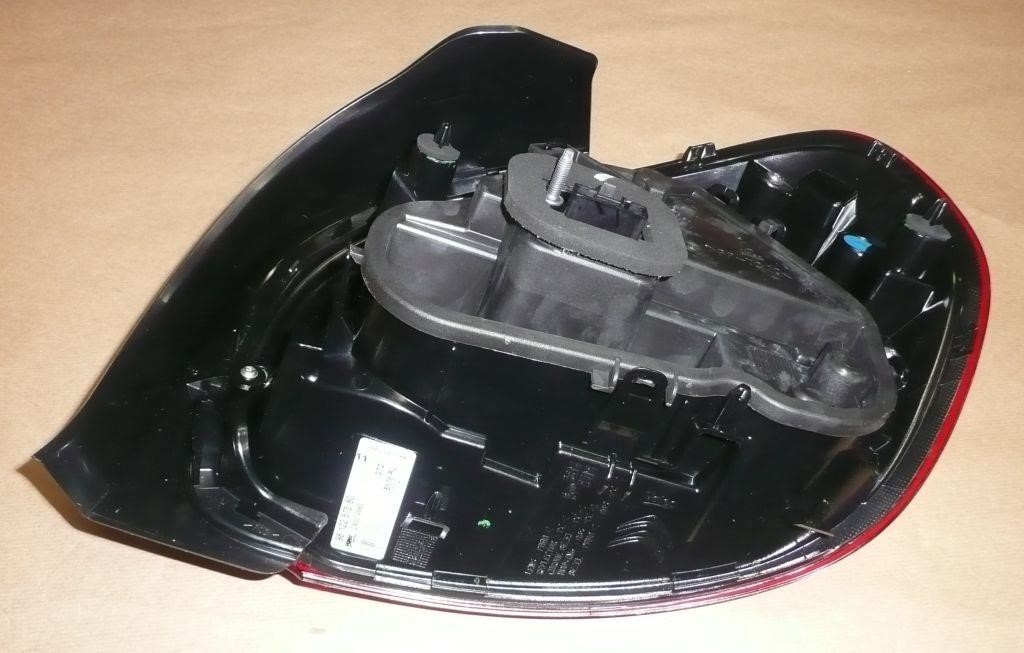 Buy Citroen/Peugeot 9812257580 – good price at EXIST.AE!