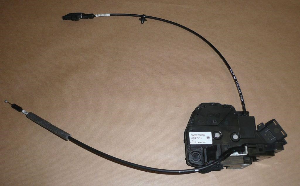 Renault Door lock – price 1341 PLN