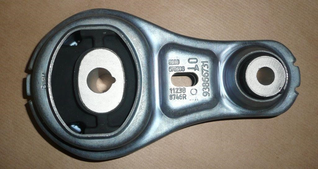 Renault Engine mount – price 238 PLN