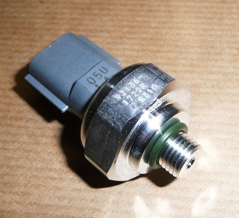 Buy Renault 921361722R – good price at EXIST.AE!