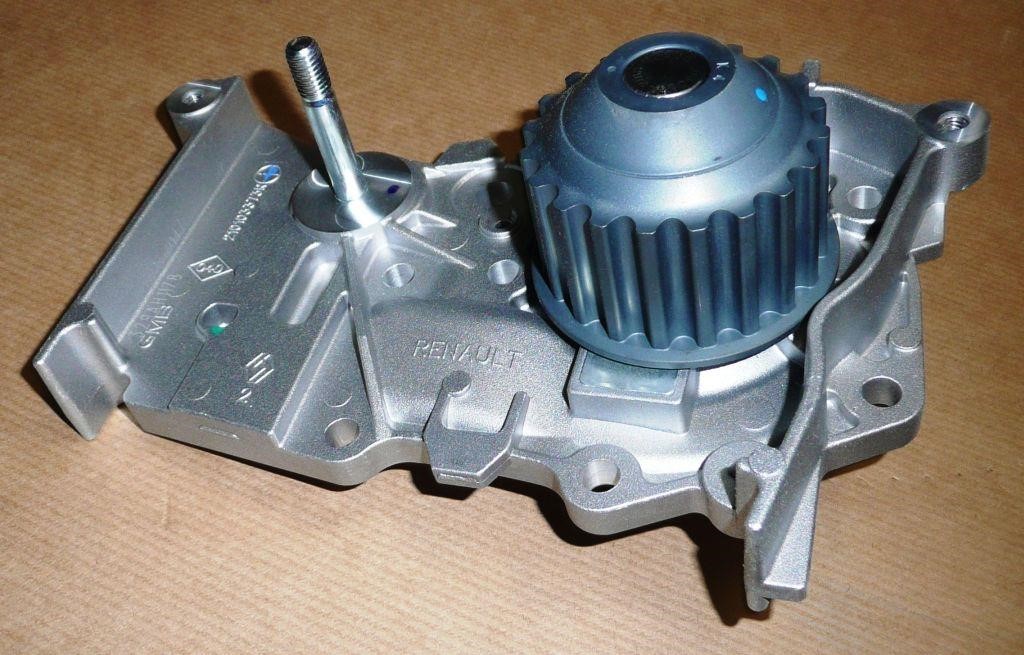 Renault Water pump – price 266 PLN