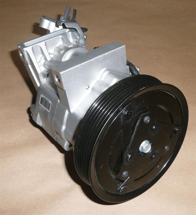 Renault Compressor, air conditioning – price 2691 PLN
