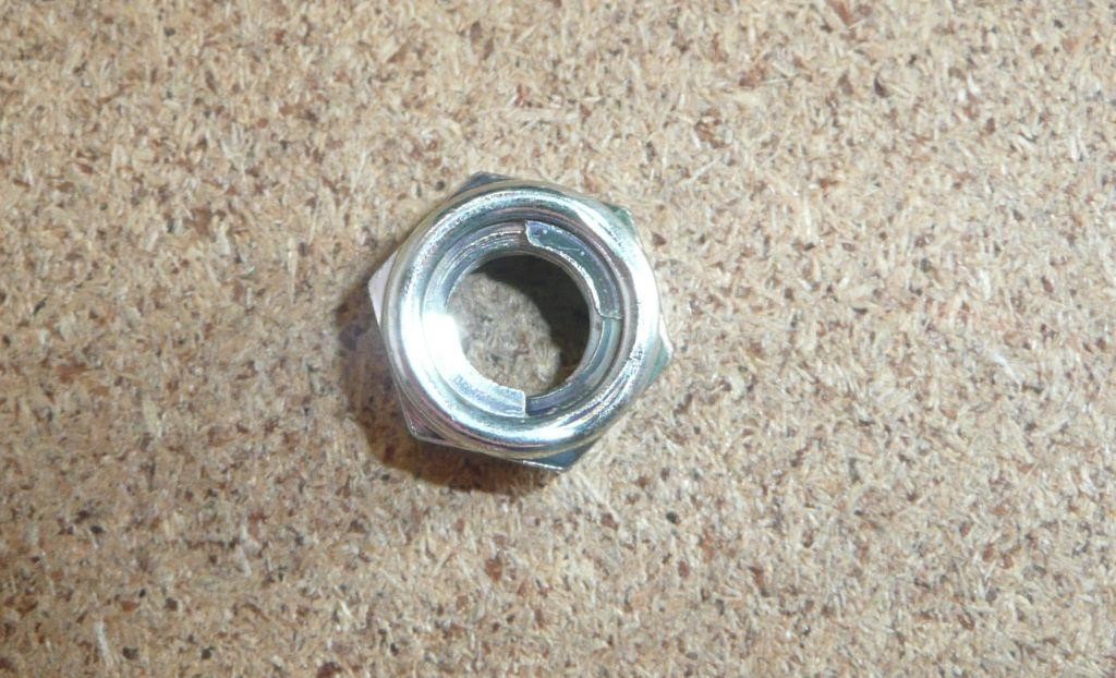 Auto part Citroen/Peugeot 5642 KF