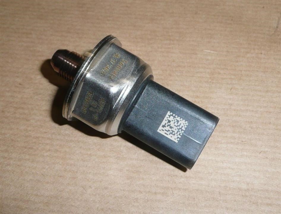 Citroen/Peugeot Fuel pressure sensor – price 218 PLN