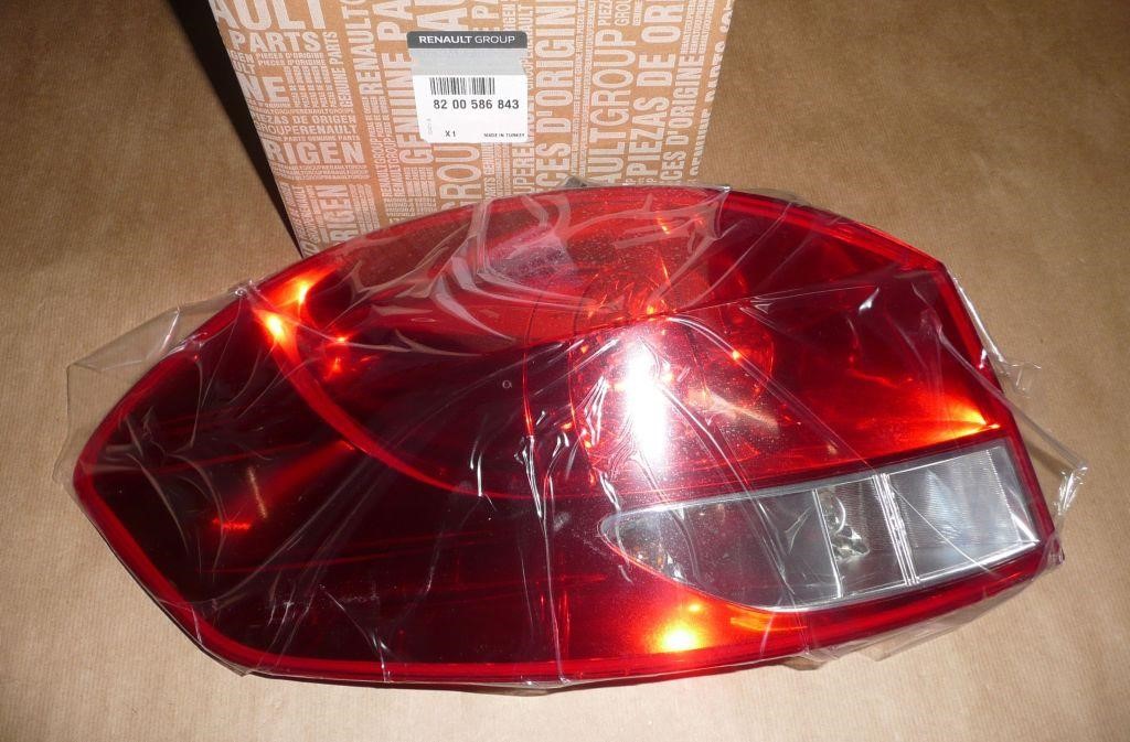 Renault 82 00 586 843 Tail lamp left 8200586843