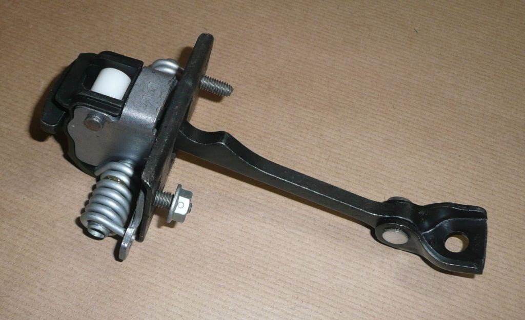 Auto part Citroen/Peugeot 9181 Q8