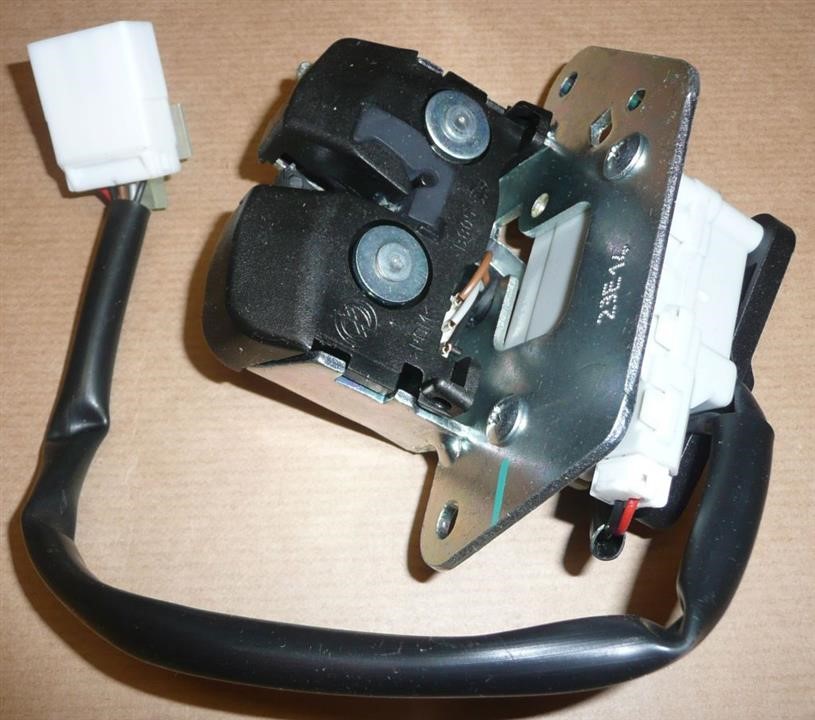 Auto part Citroen/Peugeot 16 105 629 80