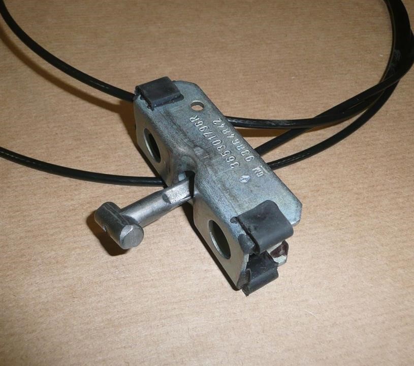 Buy Renault 36 53 096 36R at a low price in United Arab Emirates!