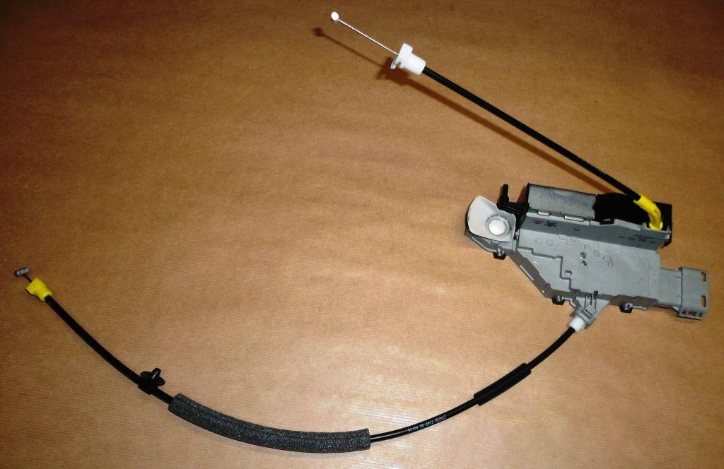 Front left door lock Citroen/Peugeot 9135 AS