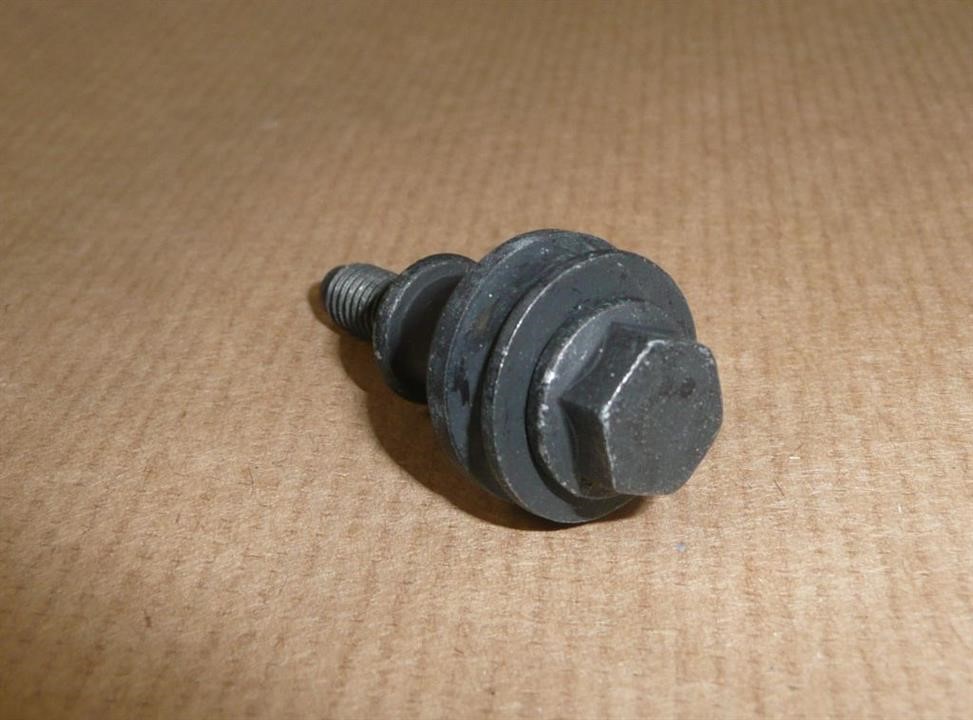 Screw Citroen/Peugeot 96 777 638 80